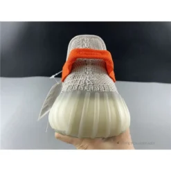 HypeYourBeast Adidas Yeezy Boost 350 V2 'Tail Light' 32 HypeYourBeast Adidas Yeezy Boost 350 V2 'Tail Light'