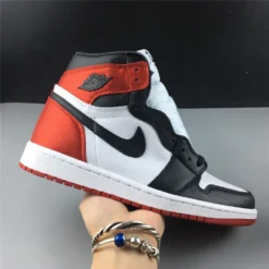 Hypeyourbeast Air Jordan 1 Retro High WMNS 'Satin Black Toe'