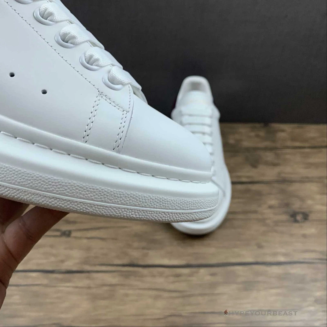 HypeYourBeast Alexander McQueen White / Purple A. Mcqueen 3 HypeYourBeast Alexander McQueen White / Purple A. Mcqueen