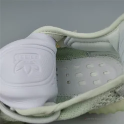 Hypeyourbeast Adidas Yeezy Boost 350 V2 'Hyperspace' 23 Hypeyourbeast Adidas Yeezy Boost 350 V2 'Hyperspace'