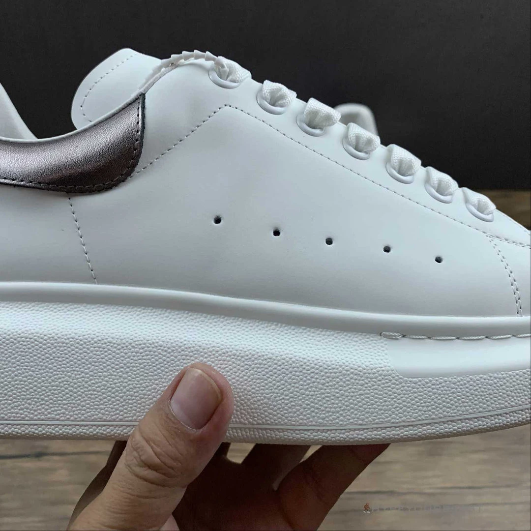 HypeYourBeast Alexander McQueen White / Grey A. Mcqueen 5 HypeYourBeast Alexander McQueen White / Grey A. Mcqueen
