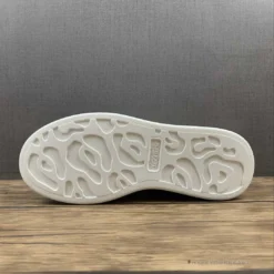 HypeYourBeast Alexander McQueen White / Gold