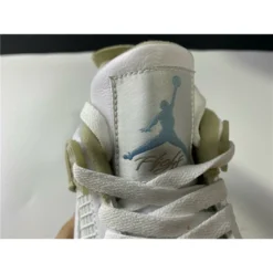 HypeYourBeast Air Jordan 4 White Gold 22 HypeYourBeast Air Jordan 4 White Gold