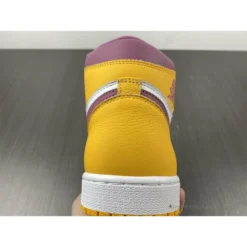 Hypeyourbeast Air Jordan 1 High OG 'Brotherhood'