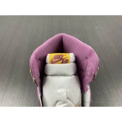 Hypeyourbeast Air Jordan 1 High OG 'Brotherhood'