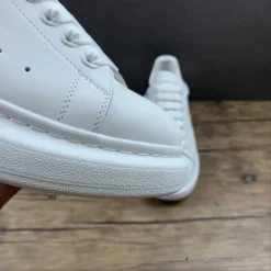 HypeYourBeast Alexander McQueen White / Grey A. Mcqueen 23 HypeYourBeast Alexander McQueen White / Grey A. Mcqueen
