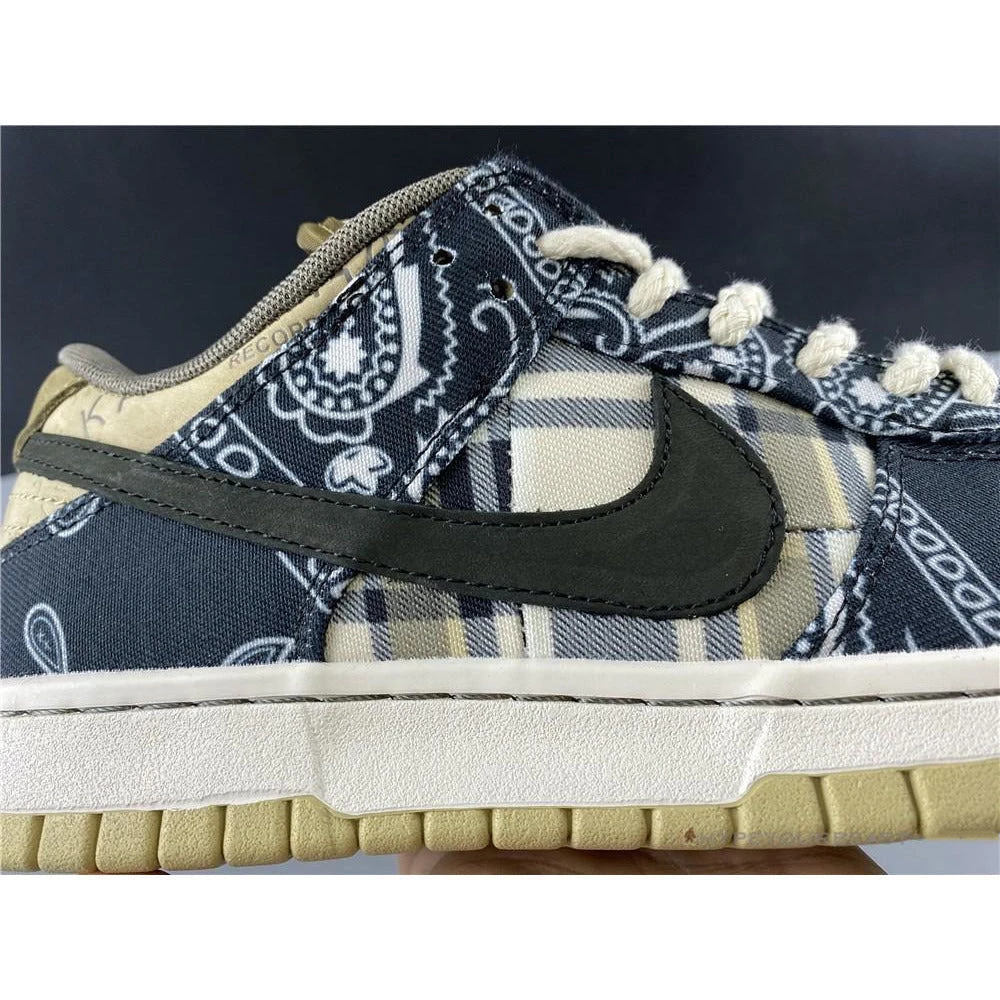 Hypeyourbeast Nike SB Dunk Low Travis Scott 10 Hypeyourbeast Nike SB Dunk Low Travis Scott