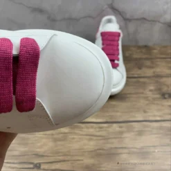 HypeYourBeast Alexander McQueen White / Pink Sparkle