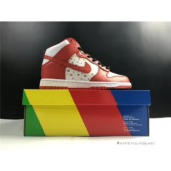 Hypeyourbeast Nike Dunk High X Supreme Red 28 Hypeyourbeast Nike Dunk High X Supreme Red