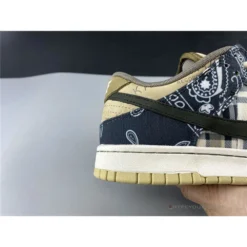 Hypeyourbeast Nike SB Dunk Low Travis Scott 23 Hypeyourbeast Nike SB Dunk Low Travis Scott