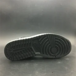 Hypeyourbeast Off White X Jordan 1 X LV Black 43 Hypeyourbeast Off White X Jordan 1 X LV Black