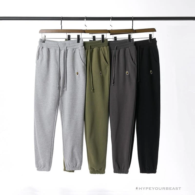 Hypeyourbeast BAPE Classic Ape Head Embroidered Standard Cotton Terry Pants 'ARMY GREEN' 3 Hypeyourbeast BAPE Classic Ape Head Embroidered Standard Cotton Terry Pants 'ARMY GREEN'