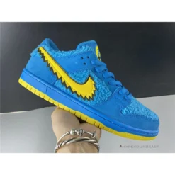 Hypeyourbeast Nike SB Dunk Low X Grateful Dead Blue Bear