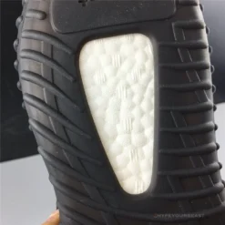 Hypeyourbeast Adidas Yeezy Boost 350 V2 'Sply Red' 31 Hypeyourbeast Adidas Yeezy Boost 350 V2 'Sply Red'