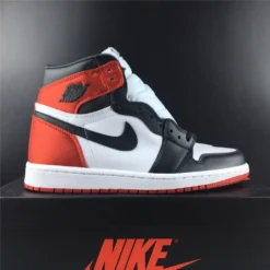 Hypeyourbeast Air Jordan 1 Retro High WMNS 'Satin Black Toe'