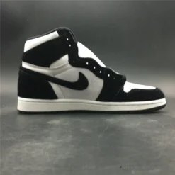 Hypeyourbeast Jordan 1 High OG