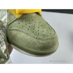 HypeYourBeast Nike SB Dunk Low 'Puff N Stuff' 21 HypeYourBeast Nike SB Dunk Low 'Puff N Stuff'