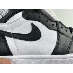 Hypeyourbeast Air Jordan 1 Retro High OG 'Black White'
