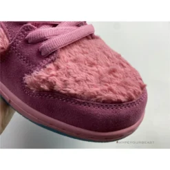 Hypeyourbeast Nike SB Dunk Low X Grateful Dead Pink Bear 21 Hypeyourbeast Nike SB Dunk Low X Grateful Dead Pink Bear