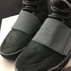 Hypeyourbeast Yeezy Boost 750 Black