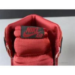 Hypeyourbeast Air Jordan 1 Retro High Snake Chicago Satin 28 Hypeyourbeast Air Jordan 1 Retro High Snake Chicago Satin