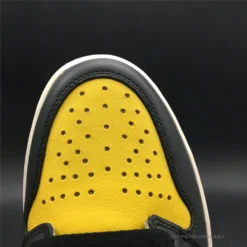 Hypeyourbeast Air Jordan 1 Mid 'Yellow Toe' 35 Hypeyourbeast Air Jordan 1 Mid 'Yellow Toe'