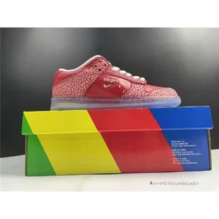 HypeYourBeast Nike Stingwater X SB Dunk Low 'Magic Mushroom'