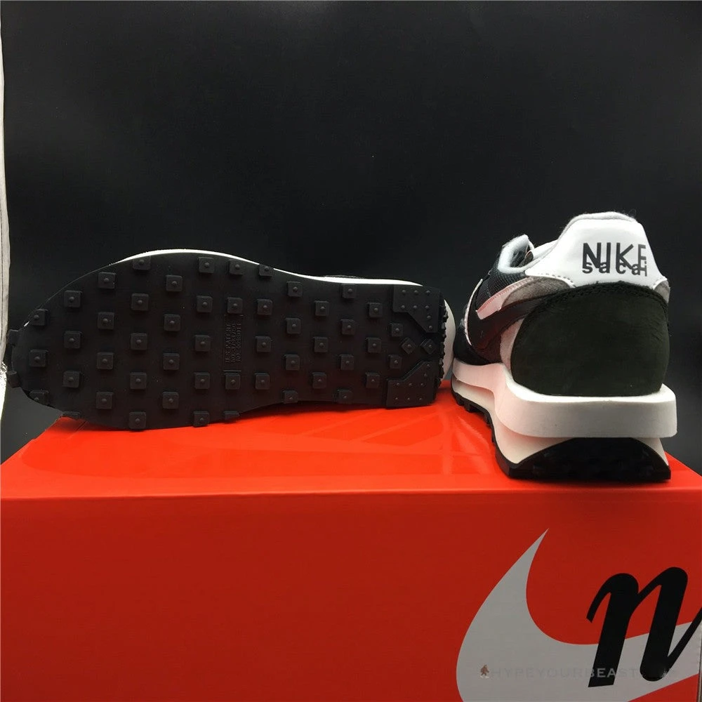 Hypeyourbeast Nike LD Waffle Sacai Dark Grey 8 Hypeyourbeast Nike LD Waffle Sacai Dark Grey