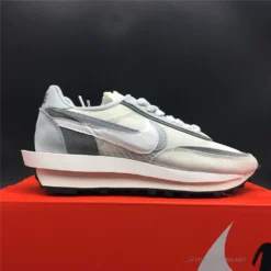 Hypeyourbeast Nike LD Waffle Sacai White Grey 37 Hypeyourbeast Nike LD Waffle Sacai White Grey