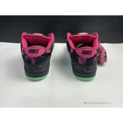 Hypeyourbeast Nike SB Dunk Low Premium Anthracite/Black-Pink Force Crystal Mint