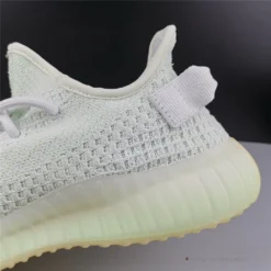 Hypeyourbeast Adidas Yeezy Boost 350 V2 'Hyperspace' 30 Hypeyourbeast Adidas Yeezy Boost 350 V2 'Hyperspace'