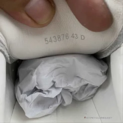 HypeYourBeast Alexander McQueen White / Grey A. Mcqueen 25 HypeYourBeast Alexander McQueen White / Grey A. Mcqueen