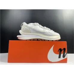 HypeYourBeast Nike Vaporwaffle Sacai 3.0 White