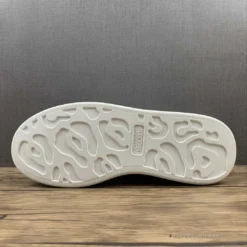 HypeYourBeast Alexander McQueen White / Grey A. Mcqueen 28 HypeYourBeast Alexander McQueen White / Grey A. Mcqueen