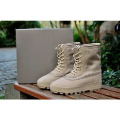 Hypeyourbeast Adidas Yeezy 950 Light Desert 10 Hypeyourbeast Adidas Yeezy 950 Light Desert