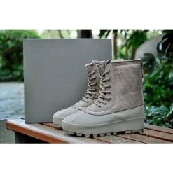 Hypeyourbeast Adidas Yeezy 950 Light Grey 17 Hypeyourbeast Adidas Yeezy 950 Light Grey