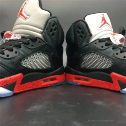 Hypeyourbeast Air Jordan 5 Satin Bred