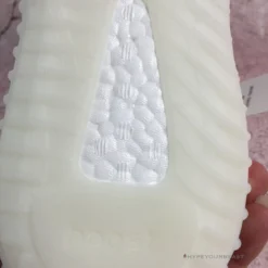 Hypeyourbeast Yeezy Boost 350 V2 Triple White
