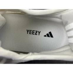 Hypeyourbeast Adidas Yeezy Boost 350 V2 'Bone' 33 Hypeyourbeast Adidas Yeezy Boost 350 V2 'Bone'