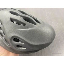 Hypeyourbeast Yeezy Foam Runner Black 20 Hypeyourbeast Yeezy Foam Runner Black