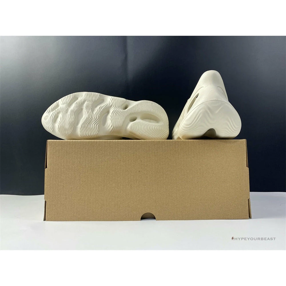 Hypeyourbeast Yeezy Foam Runner Sand 6 Hypeyourbeast Yeezy Foam Runner Sand
