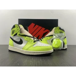 Hypeyourbeast Air Jordan 1 Retro High OG 'Visionnaire'