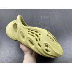 Hypeyourbeast Yeezy Foam Runner 'Yellow' 22 Hypeyourbeast Yeezy Foam Runner 'Yellow'