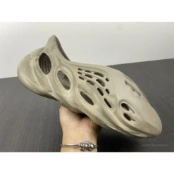 Hypeyourbeast Yeezy Foam Runner Beige 15 Hypeyourbeast Yeezy Foam Runner Beige