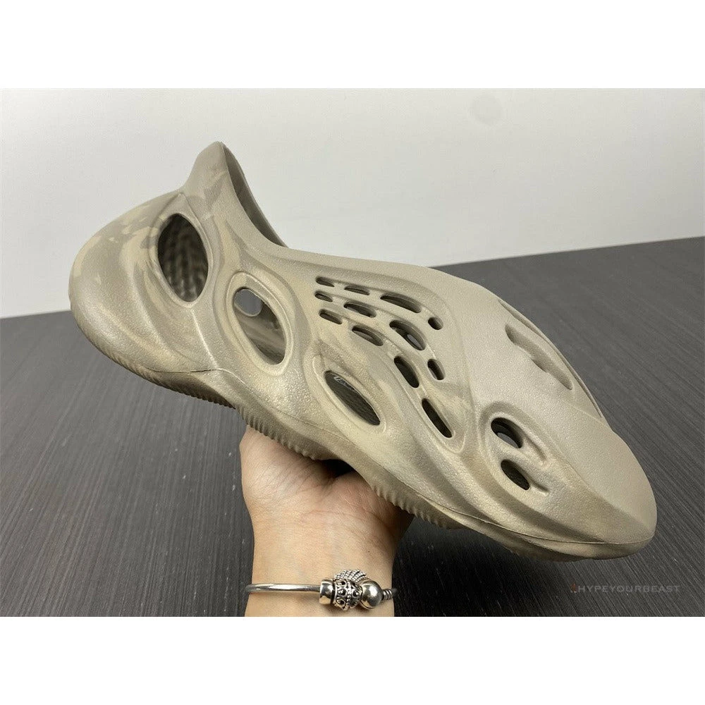 Hypeyourbeast Yeezy Foam Runner Beige 3 Hypeyourbeast Yeezy Foam Runner Beige