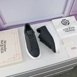 Hypeyourbeast Alexander McQueen Black / White Sole Lace Up Sneaker