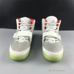 Hypeyourbeast Nike Air Yeezy 2 NRG 18 Hypeyourbeast Nike Air Yeezy 2 NRG