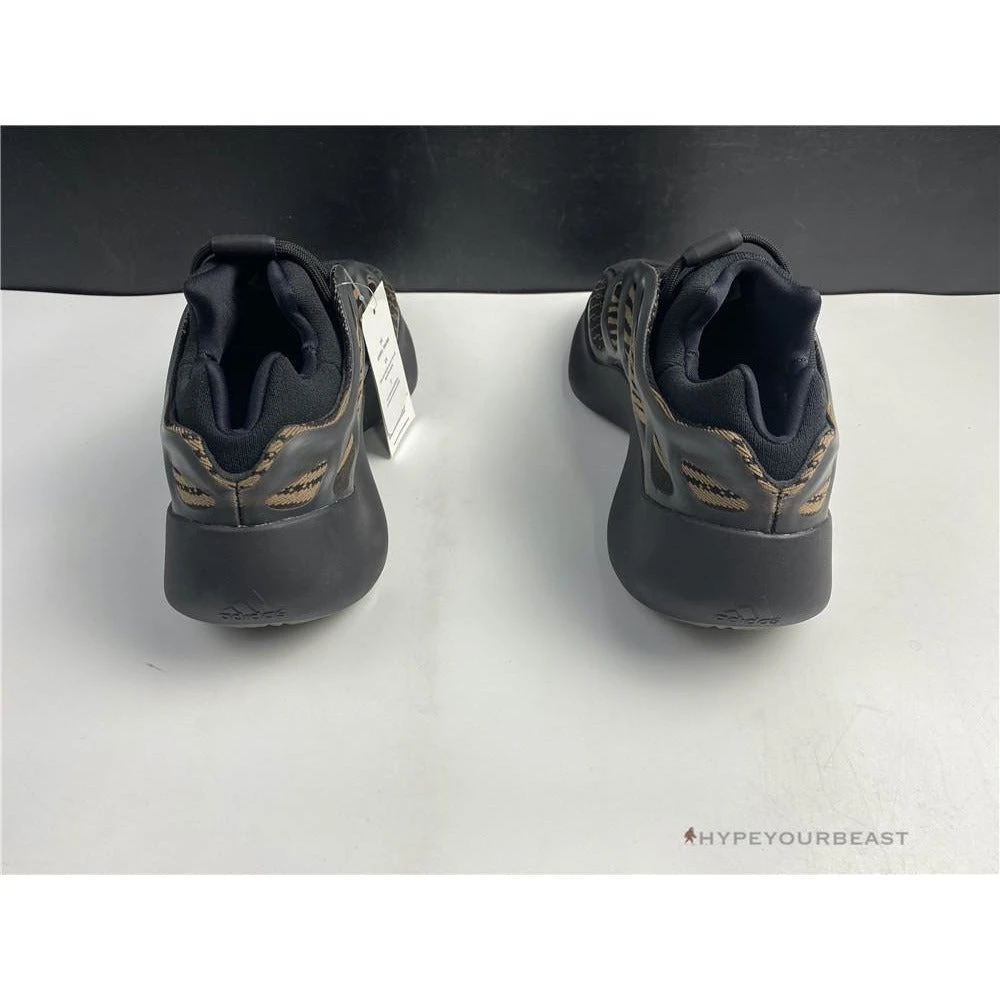 Hypeyourbeast Yeezy 700 V3 'Clay Brown' 4 Hypeyourbeast Yeezy 700 V3 'Clay Brown'