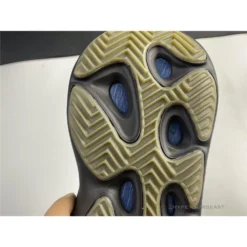 Hypeyourbeast Yeezy 700 V3 'Clay Brown' 23 Hypeyourbeast Yeezy 700 V3 'Clay Brown'