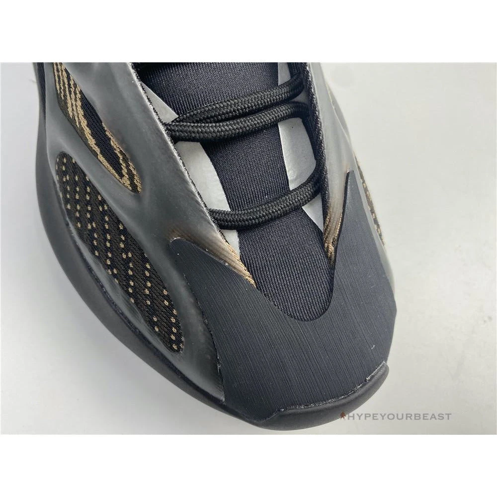 Hypeyourbeast Yeezy 700 V3 'Clay Brown' 10 Hypeyourbeast Yeezy 700 V3 'Clay Brown'